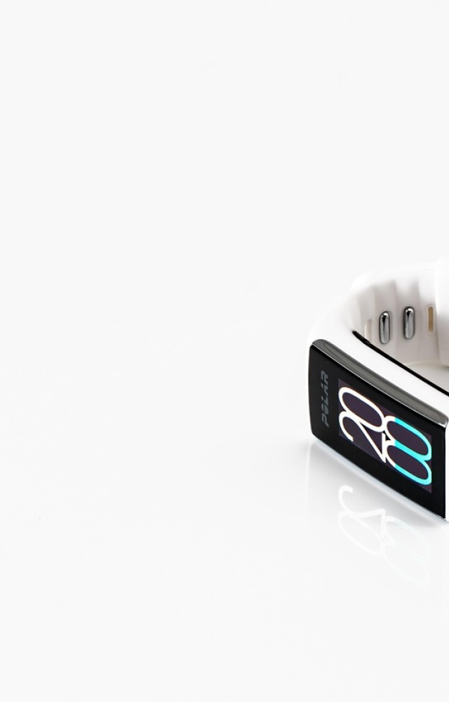 Smart Fitness Tracker Watch